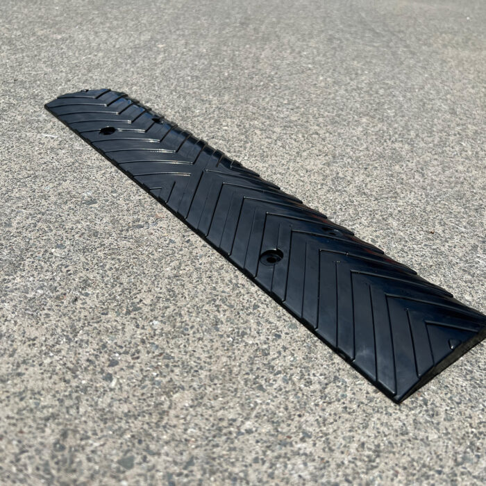 Black-Rumble-Strip-Single-Piece_resized