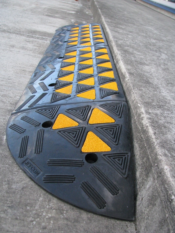 150MM Gutter Kerb RAMP with end caps